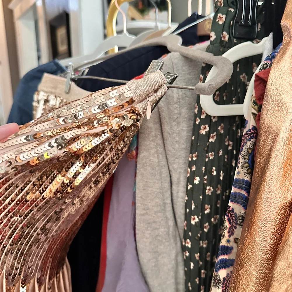 Anthropologie ‘Bea’ Rose Gold Sequin Pleated Skirt NWT! - Picture 6 of 9